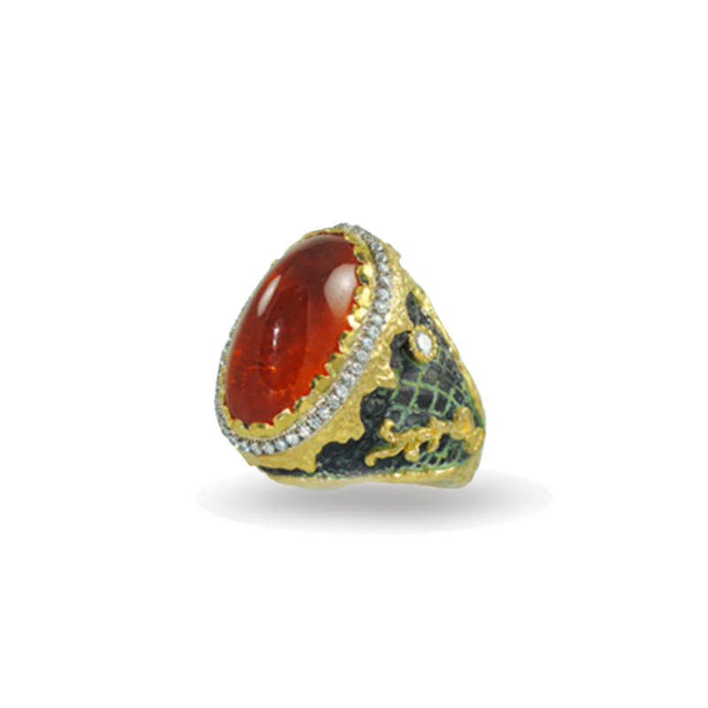 Sepessartite and Diamond Ring